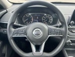 2020 Altima Thumbnail 22