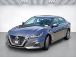 2020 Altima Thumbnail 15