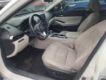 2020 Altima Thumbnail 3
