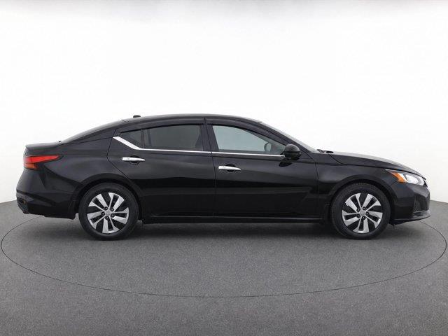 2020 Nissan Altima - $11,931