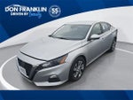 2022 Altima Thumbnail 1