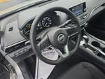 2022 Altima Thumbnail 19