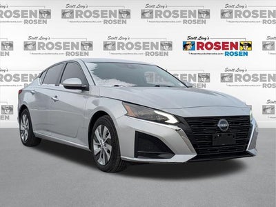 2023 Nissan Altima 2.5 S 4DR Sedan