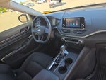 2023 Altima Thumbnail 16