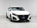2023 Altima Thumbnail 5