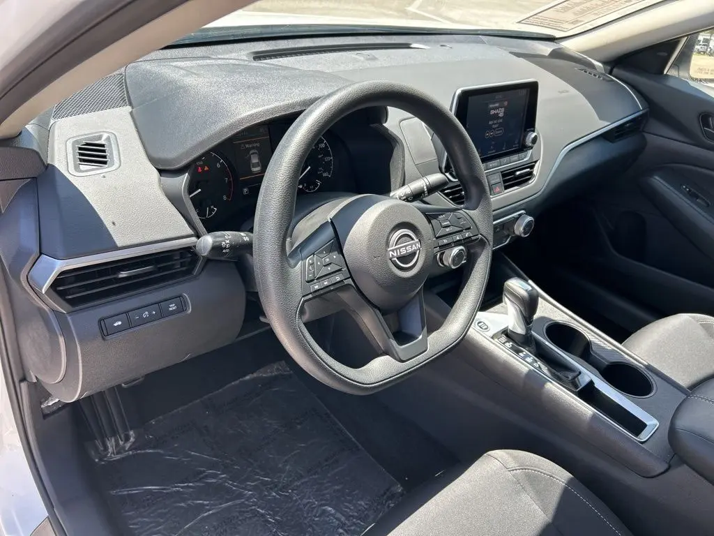 2025 Nissan Altima - $22,148