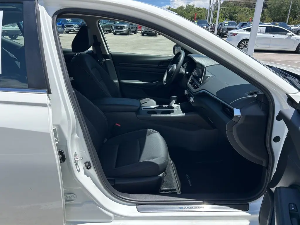 2025 Nissan Altima - $22,148
