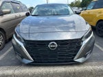 2025 Altima Thumbnail 2