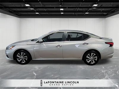 2020 Nissan Altima 2.5 S 4DR Sedan