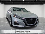 2020 Altima Thumbnail 6