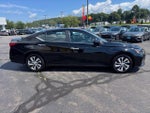 2024 Altima Thumbnail 4