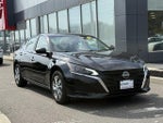 2024 Altima Thumbnail 2