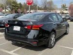 2024 Altima Thumbnail 3