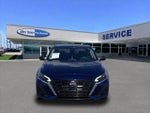 2024 Altima Thumbnail 2