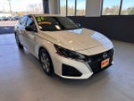 2025 Altima Thumbnail 8