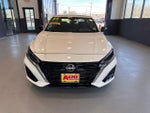2025 Altima Thumbnail 9