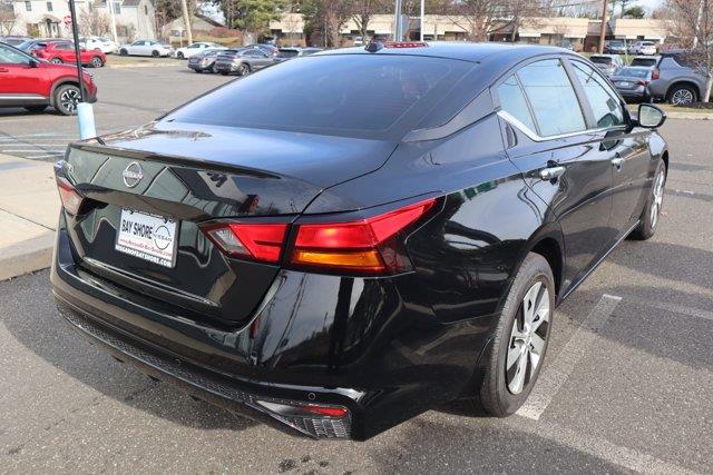 2025 Nissan Altima - $19,900