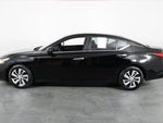 2021 Altima Thumbnail 10