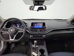 2021 Altima Thumbnail 9
