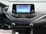 2022 Altima Thumbnail 16