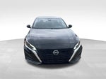 2023 Altima Thumbnail 8