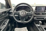 2025 Altima Thumbnail 12