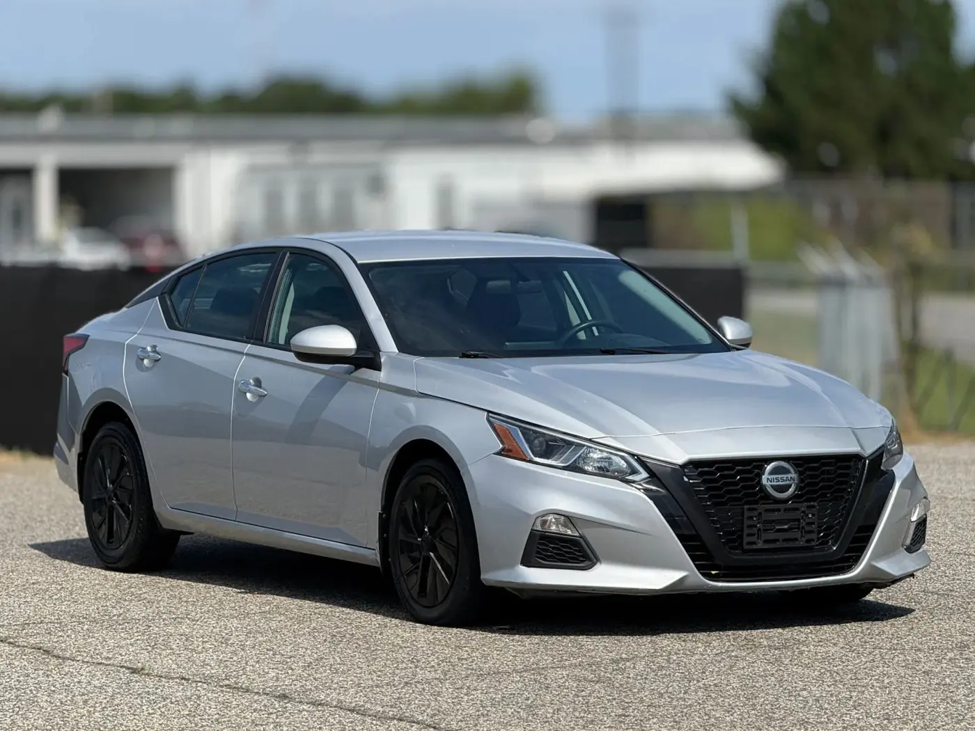2019 Nissan Altima - $11,950