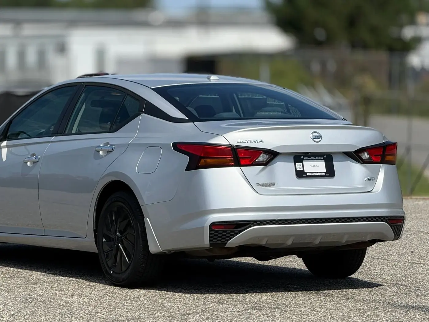 2019 Nissan Altima - $11,950