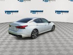 2020 Altima Thumbnail 8