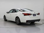 2021 Altima Thumbnail 2