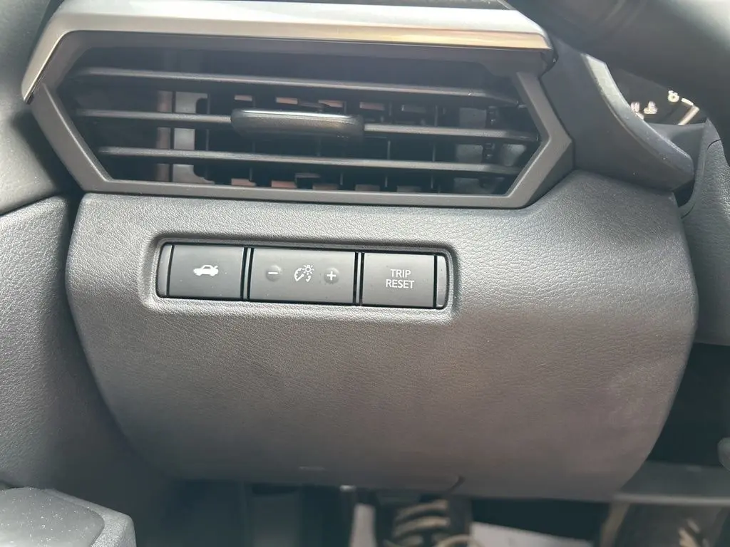 2021 Nissan Altima - $22,085