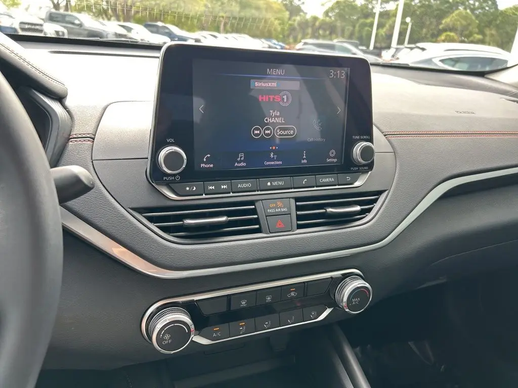 2021 Nissan Altima - $22,085