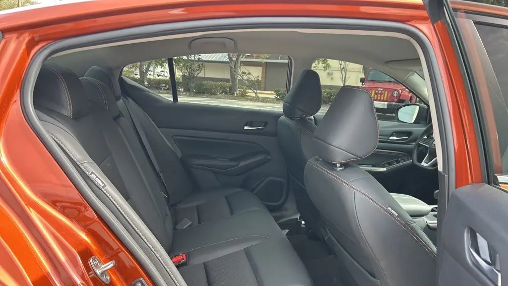 2021 Nissan Altima 2.5 SR