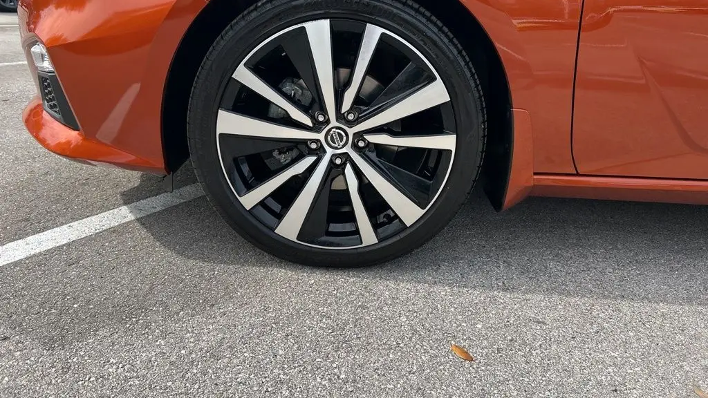 2021 Nissan Altima 2.5 SR