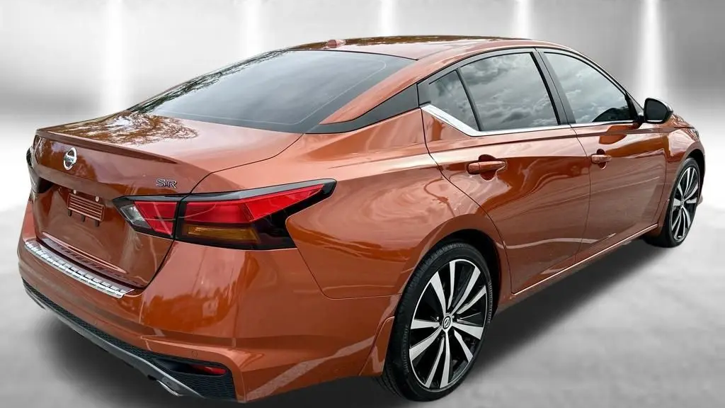 2021 Nissan Altima 2.5 SR