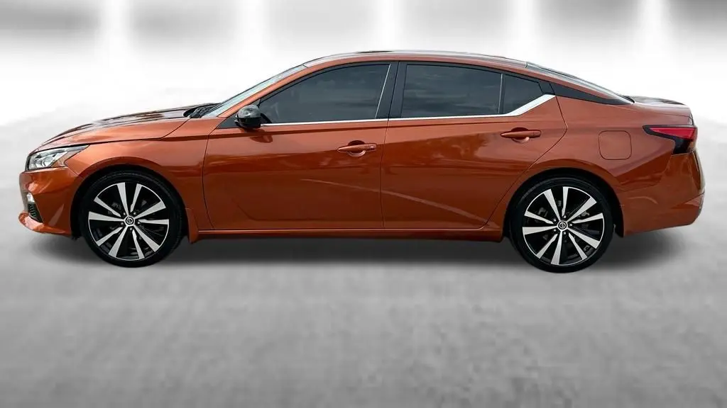 2021 Nissan Altima 2.5 SR