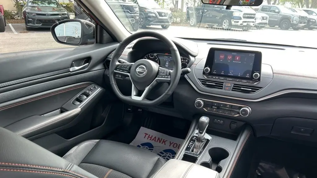 2021 Nissan Altima 2.5 SR