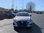 2022 Altima Thumbnail 7
