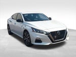 2022 Altima Thumbnail 8