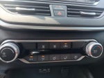 2022 Altima Thumbnail 18