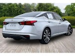 2022 Altima Thumbnail 6