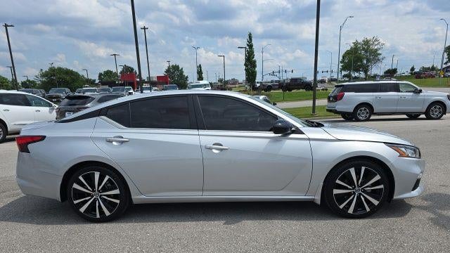 2022 Nissan Altima 2.5 SR
