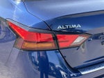 2022 Altima Thumbnail 11