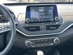 2022 Altima Thumbnail 16