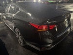2022 Altima Thumbnail 3