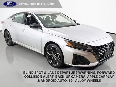 Photo of a 2023 Nissan Altima 2.5 SR 4DR Sedan for sale