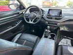 2023 Altima Thumbnail 10