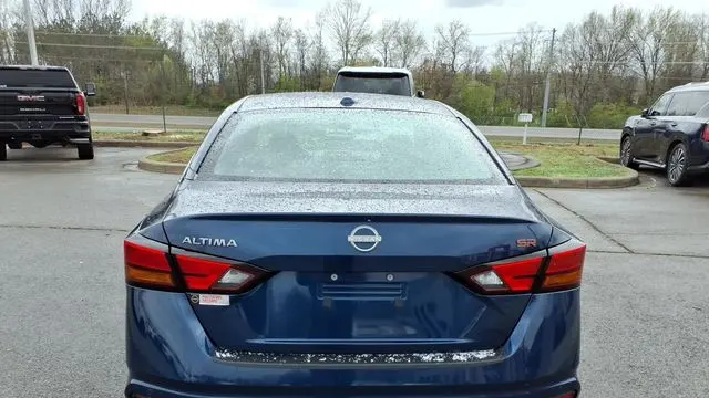 2023 Nissan Altima 2.5 SR