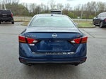 2023 Altima Thumbnail 14