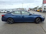2023 Altima Thumbnail 21